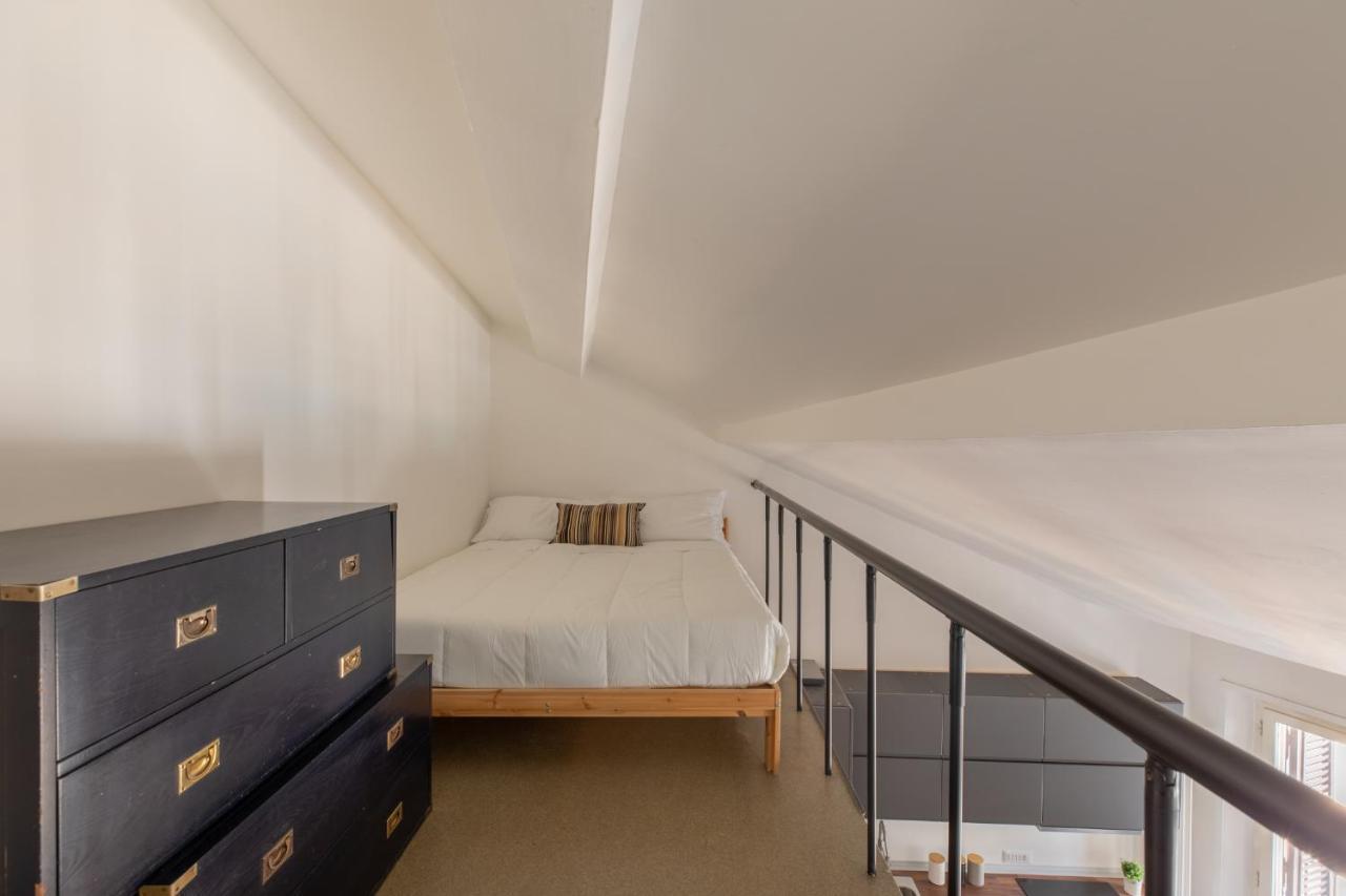 Iflat Trastevere Industrial Apartment Рим Екстериор снимка