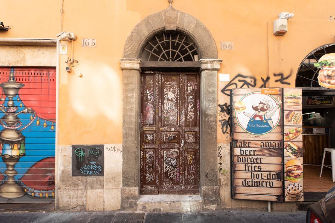 Iflat Trastevere Industrial Apartment Рим Екстериор снимка